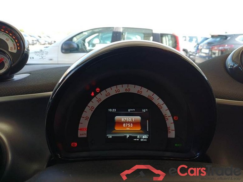 SMART FORTWO COUPÈ / 2019 / 3P / COUPE EQ 60KW PASSION #4