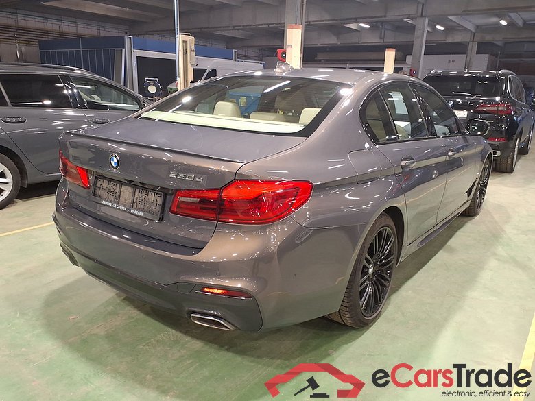 BMW 5 - 2017 530eA PHEV Performance OPF #4