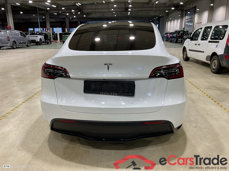 TESLA MODEL Y BEV AUTO RWD #5