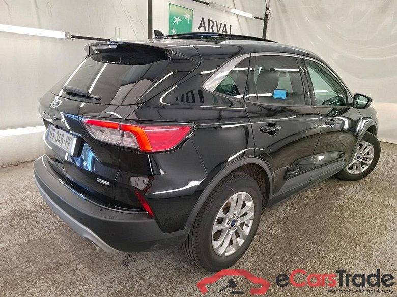 FORD Kuga / 2019 / 5P / SUV 2.5 190 hybrid Flexifuel Pshift Titanium #3