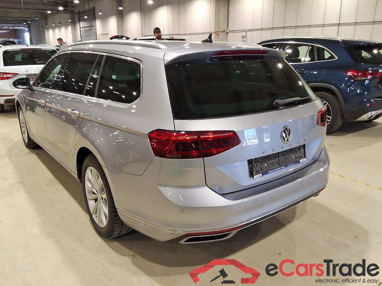VOLKSWAGEN PASSAT VARIANT - 2019 1.5 TSI Elegance Business OPF #2