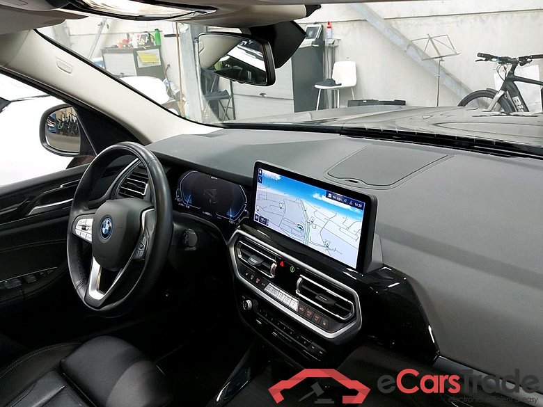 BMW - BMW X3 xDrive30e 272PK Business Edition With Vernasca Heated Seats & Comfort Access & Driving Assistant Pack & Drive Recorder & Parking Assistant Plus  * HYBRID * #3