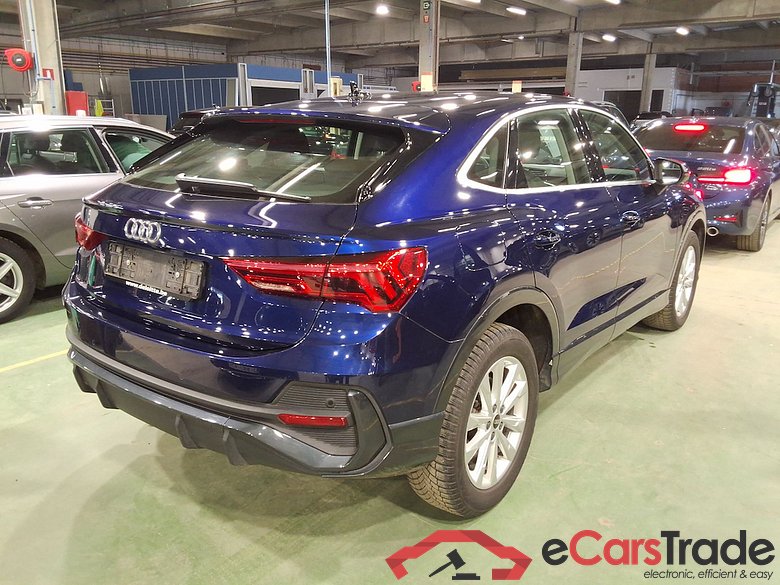 AUDI Q3 Sportback 1.4 45 TFSI E S TRONIC #4