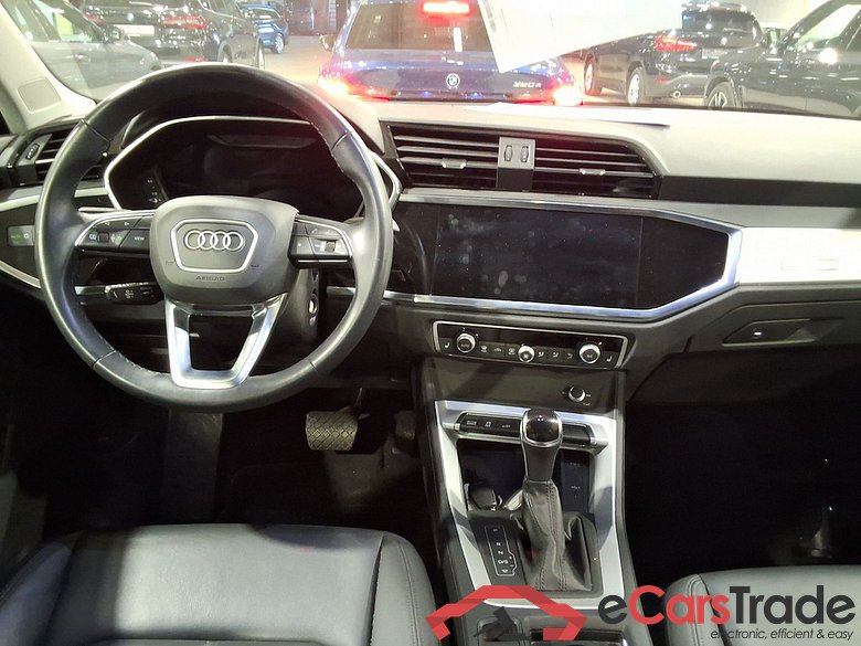 AUDI Q3 Sportback 1.4 45 TFSI E S TRONIC #6