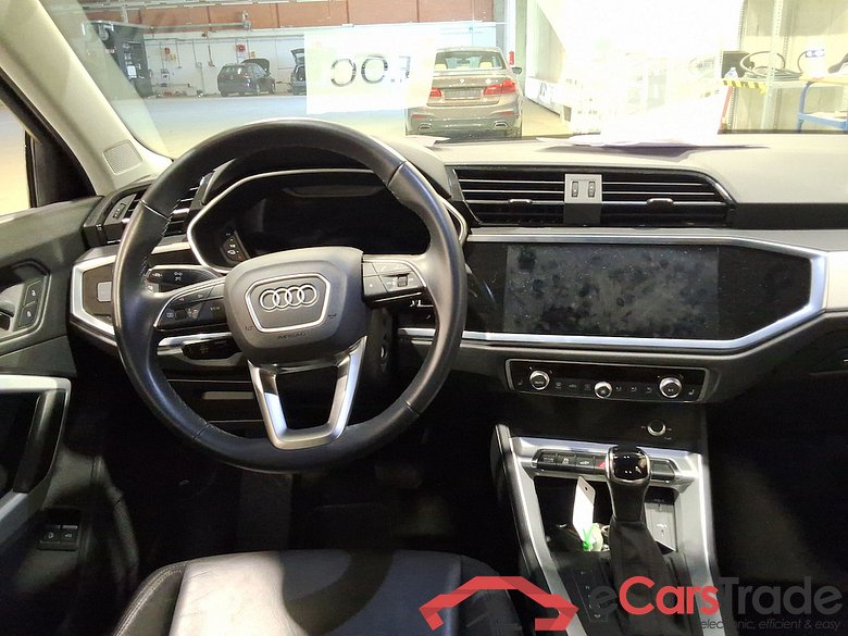 AUDI Q3 Sportback 1.4 45 TFSI E S TRONIC #6