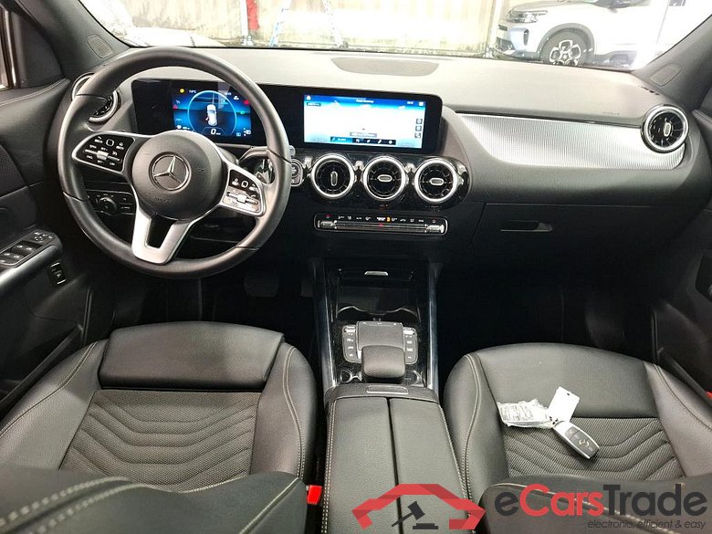 MERCEDES-BENZ GLA / 2020 / 5P / SUV GLA 200 D BUSINESS LINE DCT #5