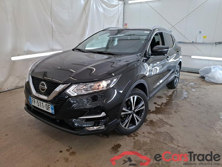 NISSAN Qashqai / 2017 / 5P / Crossover 1.3 DIG-T 140 N-Connecta