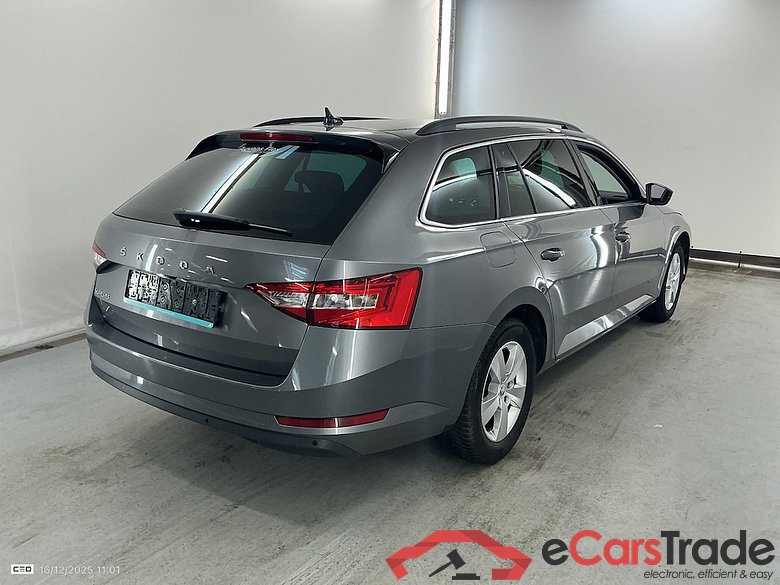 SKODA SUPERB COMBI 1.5 TSI ACT 110KW DSG7 CLEVER #4