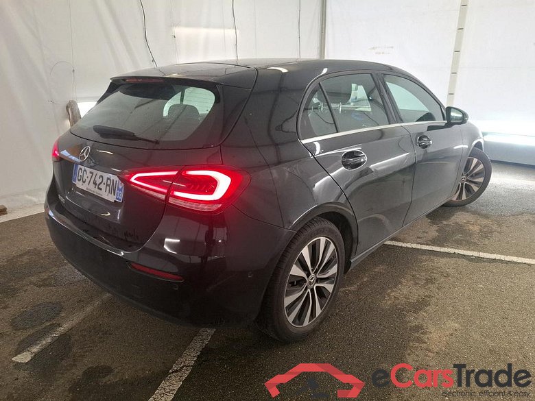 MERCEDES-BENZ Classe A Compact / 2018 / 5P / Berline A 180 Business Line 7G-DCT #3
