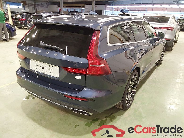 VOLVO V60 2.0 T6 PHEV INSCRIPTION EXPR. AUTO 4WD #4