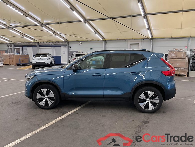 VOLVO XC40 1.5 T2 Plus Limited Edition Geartronic #3