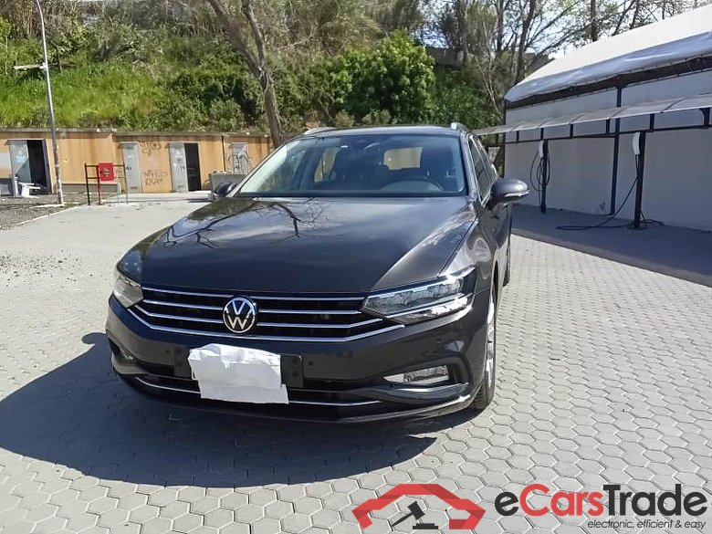 VOLKSWAGEN PASSAT / 2019 / 5P / STATION WAGON VAR. 1.5 TSI ACT BUSINESS DSG