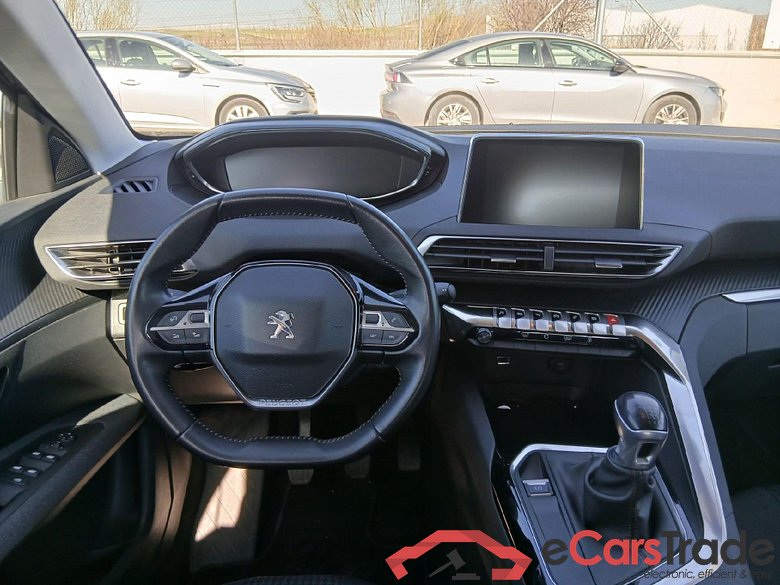 PEUGEOT 3008 / 2016 / 5P / todoterreno 1.5 BlueHDi 96kW (130CV) S&S Active #3