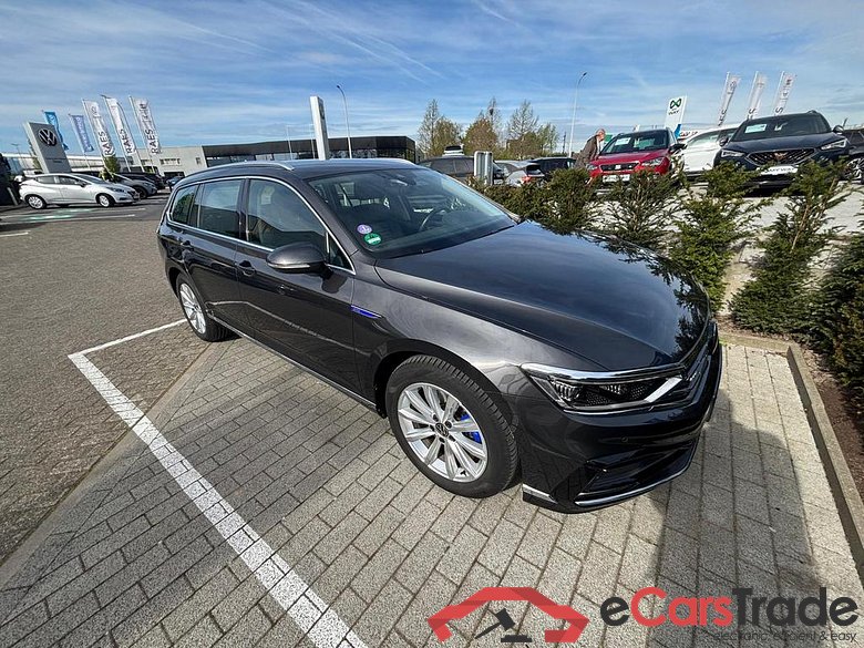VOLKSWAGEN Passat Variant GTE Passat Variant GTE 'Business' 1.4 TSI  160 kW (218 pk) 6 versnellingen DSG #1