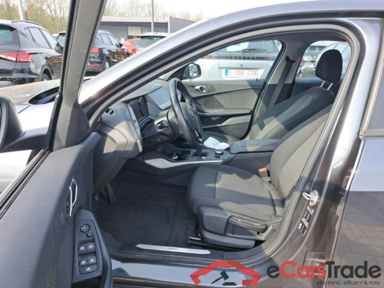 BMW 1 SERIES HATCH 1.5 118I (100KW) #5