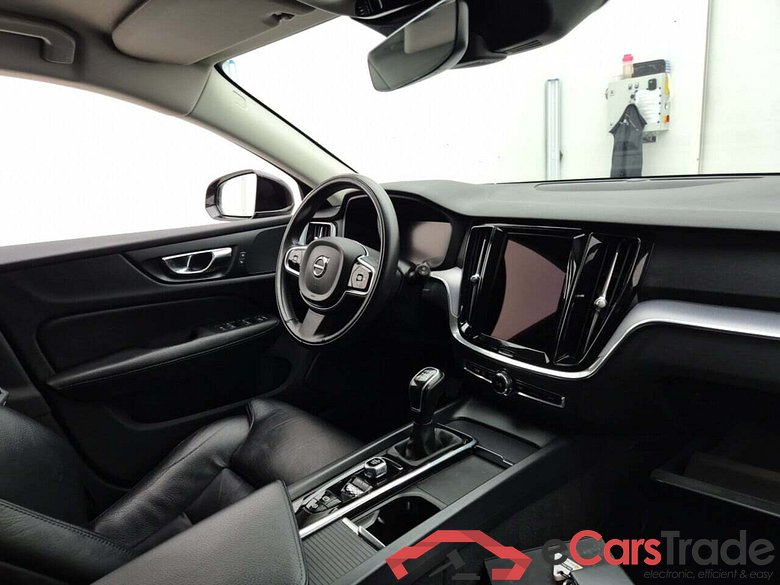 Volvo V60 2.0 D3 Momentum Pro LED-Xenon Virtual ACC Navi Sport-Leather KeylessGo Camera Klima PDC ... #6