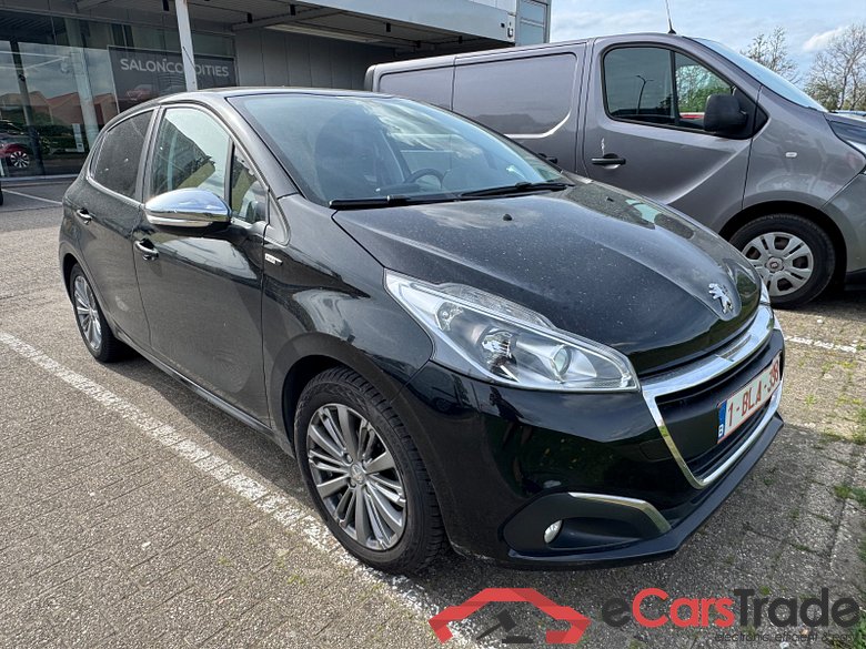 Peugeot 208 1.2 PureTech Style Navi Klima PDC ... #2