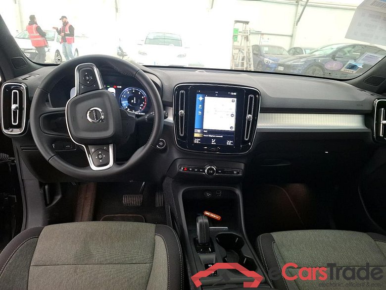 XC40 Momentum 2WD 1.5 130CV BVA8 E6d #5