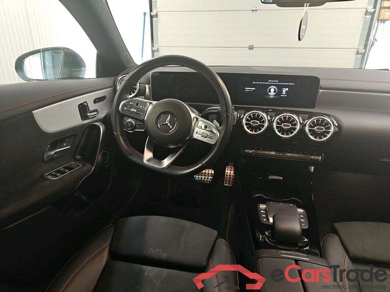 MERCEDES-BENZ CLA-klasse 200 Bus. Sol. AMG #3