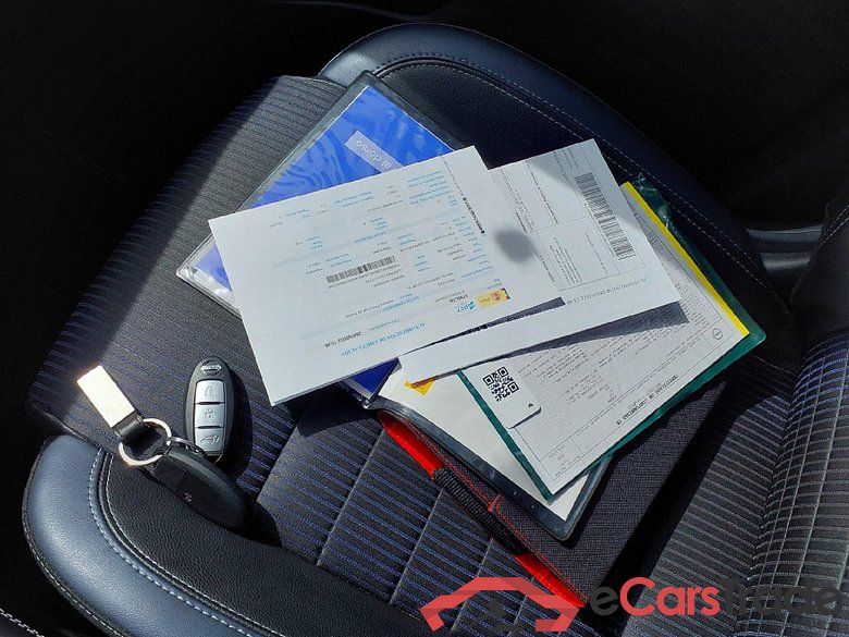 NISSAN QASHQAI / 2021 / 5P / todoterreno DIG-T 116kW mHEV Xtronic Tekna #5