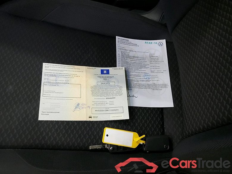 VOLKSWAGEN - VW  T-ROC TSI 150PK DSG United & Pack Premium & Removable Trailer Hook * PETROL * #4