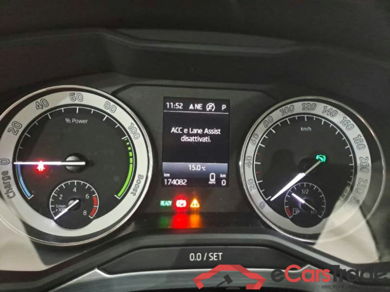 SKODA SUPERB WAGON / 2019 / 5P / STATION WAGON 1.4 TSI PLUG-IN HYBRYD EXECUTIVE DSG #4