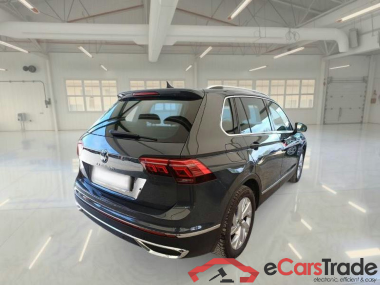 VOLKSWAGEN TIGUAN / 2020 / 5P / SUV 2.0 TDI SCR 110KW ELEGANCE DSG #2