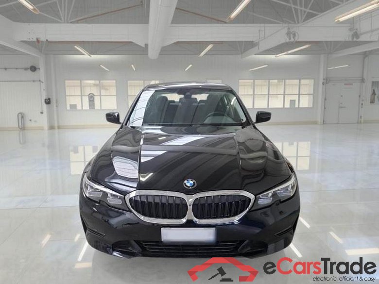 BMW SERIE 3 / 2018 / 4P / BERLINA 318D 48V BUSINESS ADVANTAGE AUTO #6