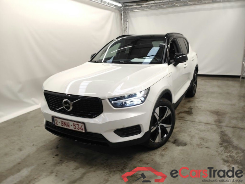 Volvo XC40 T4 Recharge Geartronic R-Design 5d #1