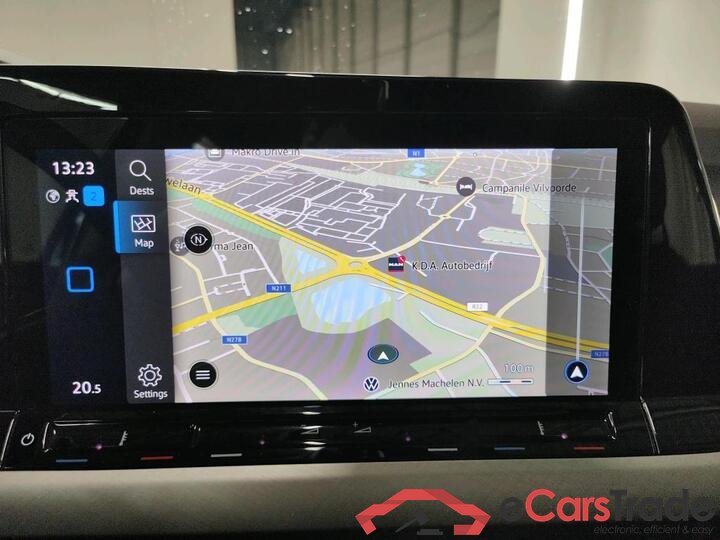 Volkswagen Golf VIII Golf VIII 1.0 TSI Life 81kW/110pk  5D/P Man-6 #6
