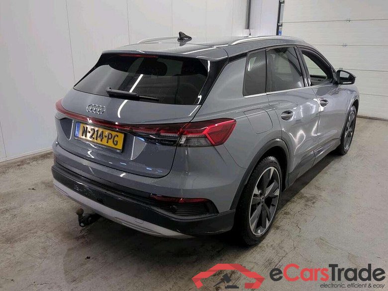 AUDI Q4 e-tron 40 L ed. Adv. 77 kWh #2