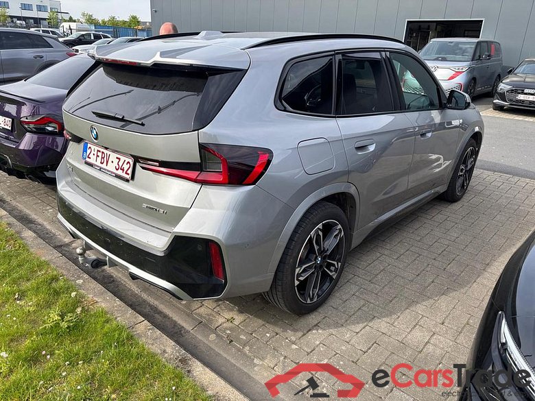 BMW X1 (U11) 1.5iA sDrive18 #4