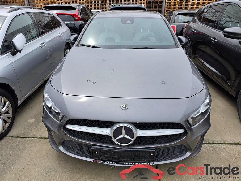 Mercedes A 180d Aut. LED-Xenon Widescreen Navi 1/2 Sport-Leather KeylessGo Camera Klima PDC ... #2