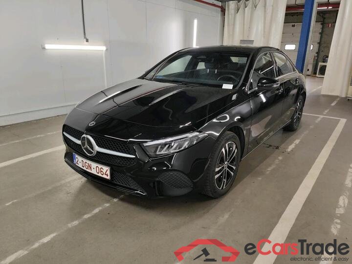 Mercedes A-Klasse Limousine A-Klasse Limousine A 250 e Business Line (PHEV) 160kW/218pk  4D/P Auto-7