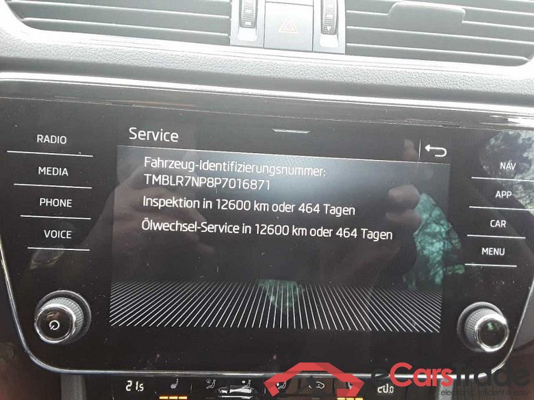 Skoda Superb Combi (3V5)(06.2015->) DE - Kb5 2.0 TDI EU6d, Style 4x4 (EURO 6d), (Facelift) 2020 - 2024 #3