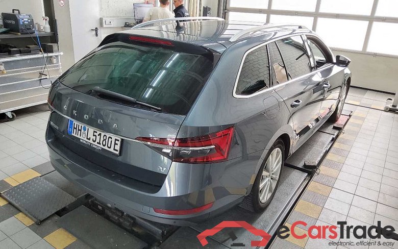 Skoda Superb Combi (3V5)(06.2015->) DE - Kb5 1.4 TSI Hybrid EU6d, Ambition iV (EURO 6d), (Facelift) 2019 - 2022 #3