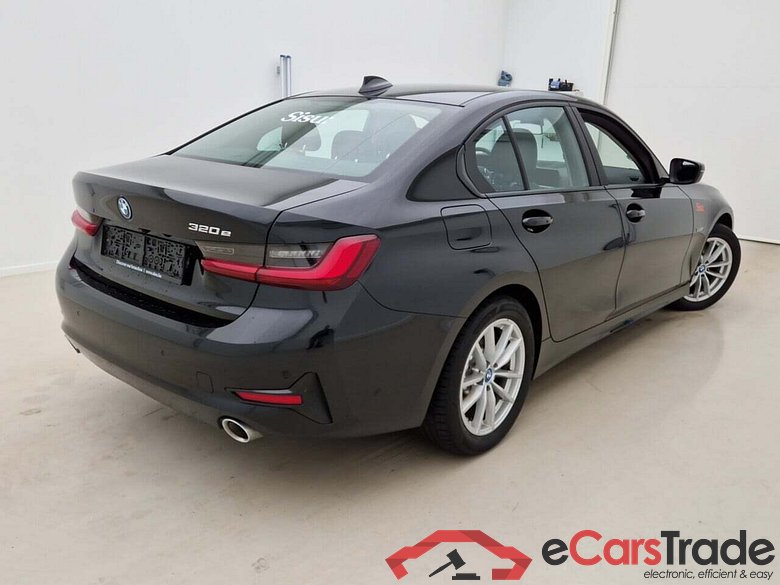BMW 3-SERIE 2.0 320E #2