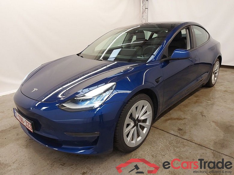 Tesla Model 3 Long-Range Dual Motor AWD 4d
