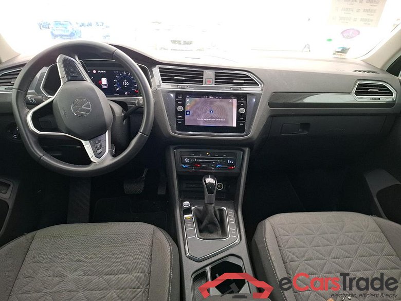 VOLKSWAGEN Tiguan / 2020 / 5P / SUV 1.4 eHybrid 245 DSG6 Life Business #5