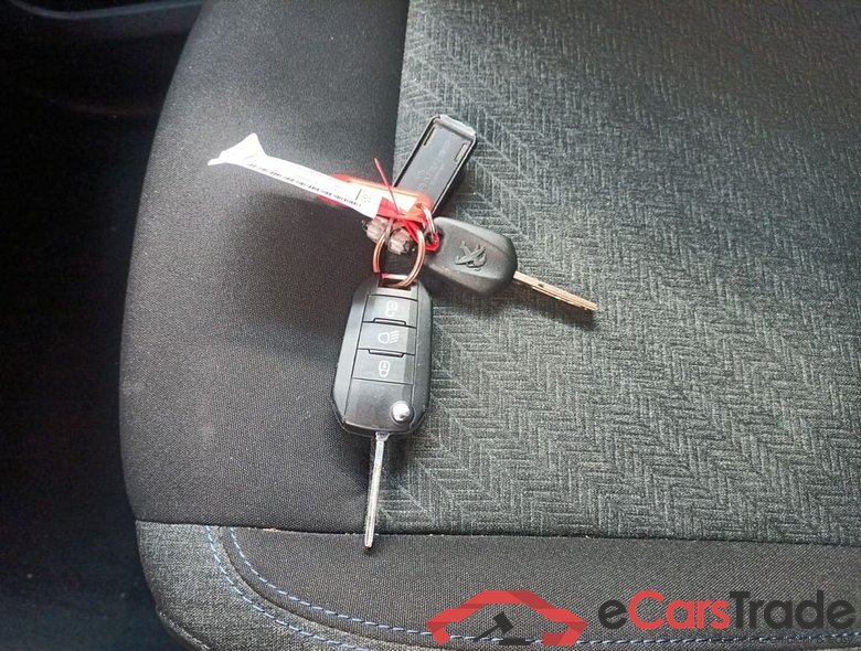 PEUGEOT RIFTER MWB DIESEL 1.5 BHDi 130 Long Allure S&S (EU6.2) 5d Auto !!! Voir Comment !!! #4