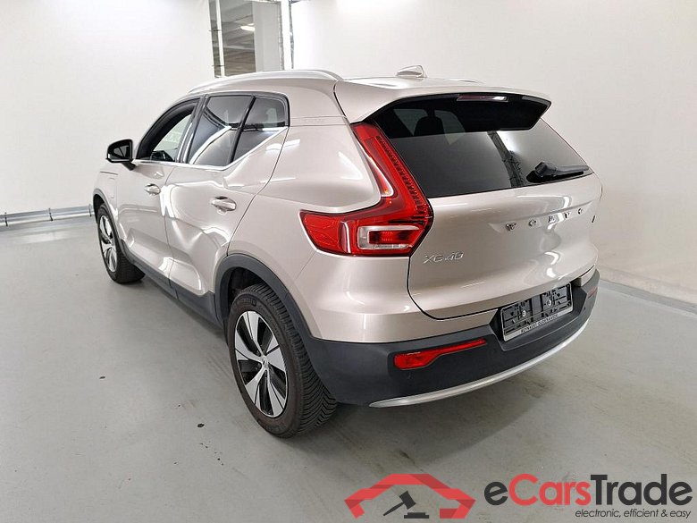 VOLVO XC40 1.5 T4 PHEV CORE DCT #3