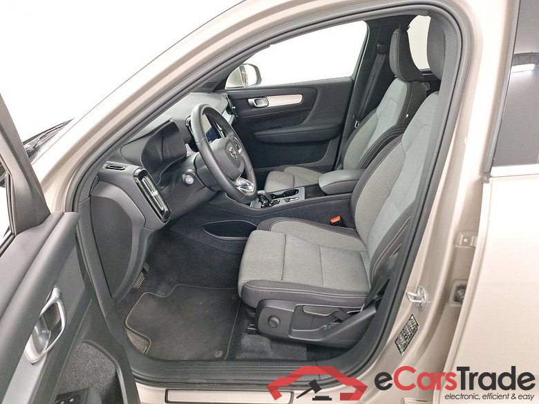 VOLVO XC40 1.5 T4 PHEV CORE DCT #5