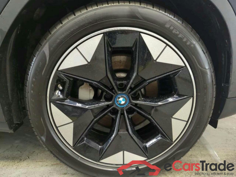 BMW iX3 High Executive #5