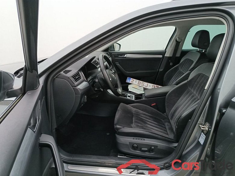 Skoda Superb Combi 1.4 TSI iV 160kW DSG6 Clever 5d #3