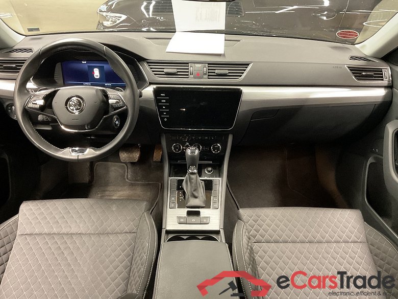 Superb Combi Ambition 2.0 TDI 110KW AT7 E6d #3