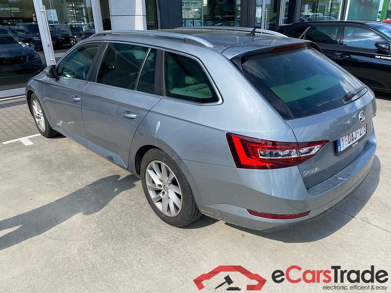 SKODA Superb Combi Superb Wagon Style 1,6 TDI 88 kW 6-speed mech. #2