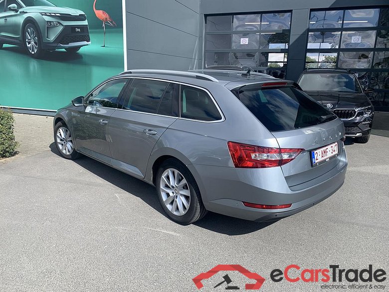 SKODA Superb Combi PHEV Superb Wagon Style 1,4 TSI iV 160 kW 6-speed automat. #3
