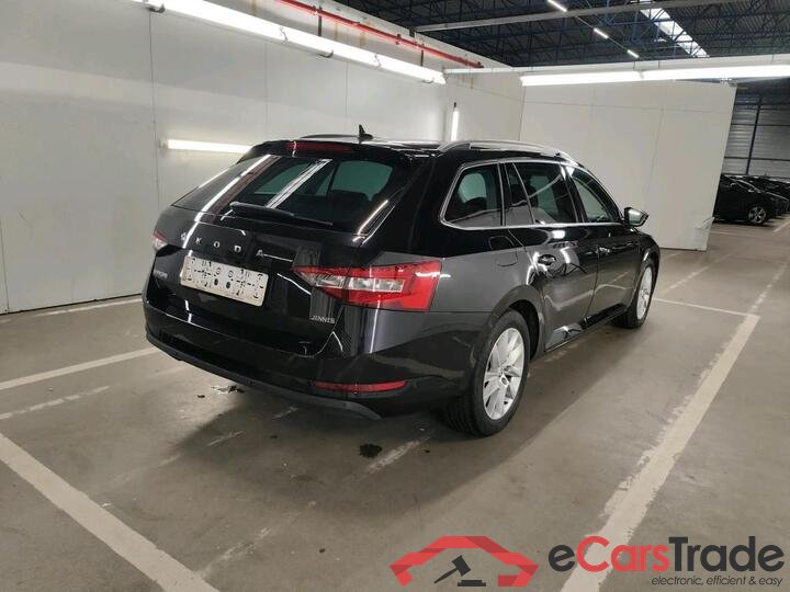 Skoda Superb Combi Superb Combi 2.0 CRTDI Clever+ 110kW/150pk  5D/P Man-6 #4