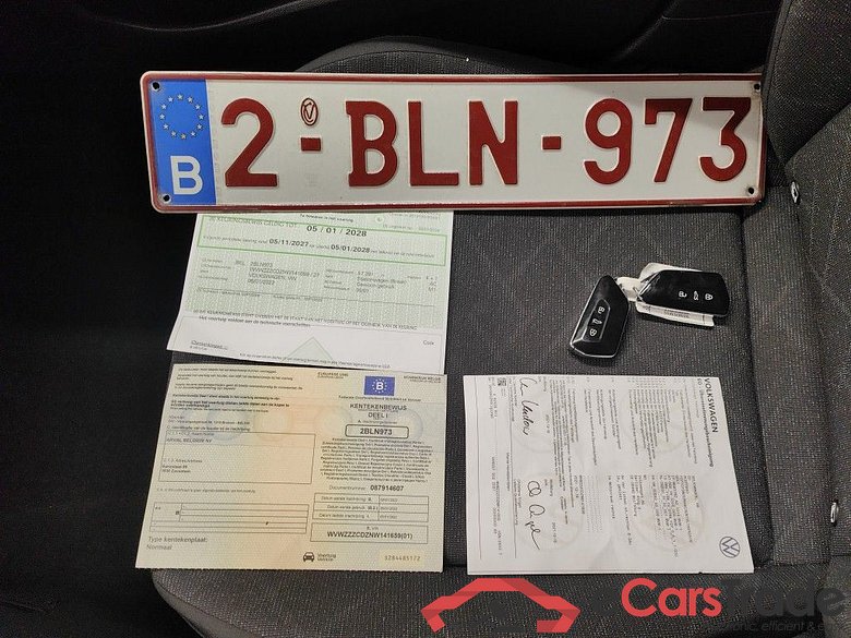 Volkswagen Golf VIII 2.0 TDI 85kW Life DSG 5d #4