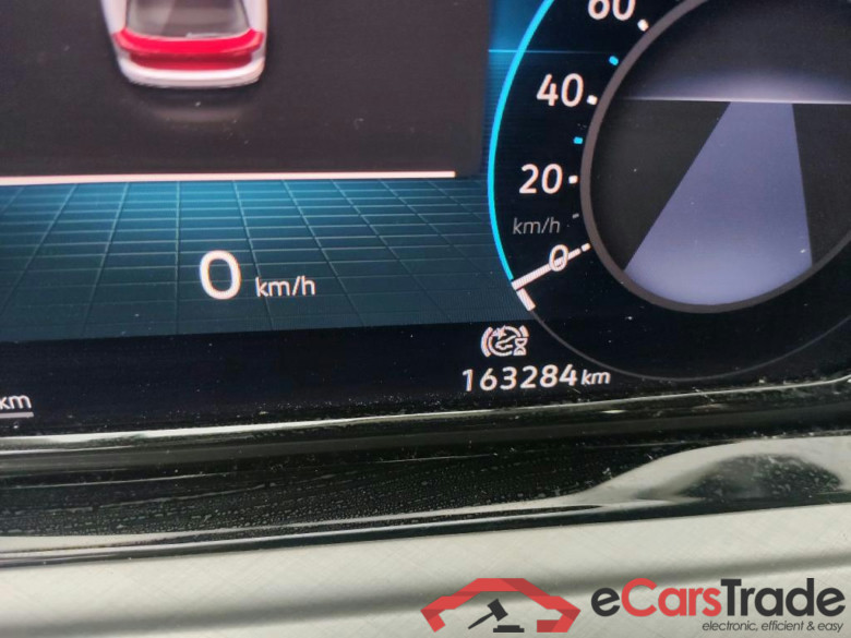 VOLKSWAGEN Golf / 2020 / 5P / familiar Life 1.0 eTSI 81kW (110CV) DSG Variant #5